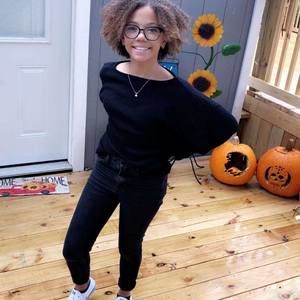 Meet your Posher, Alayna